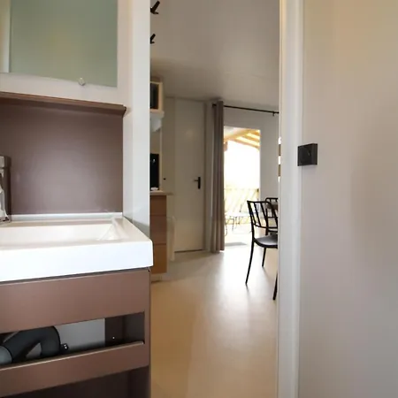 De La Vallée * Durbuy